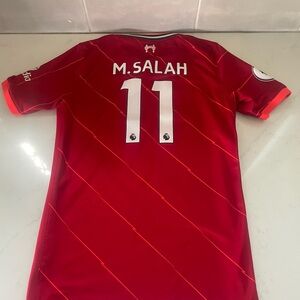 Mo Salah 2021-22 home jersey